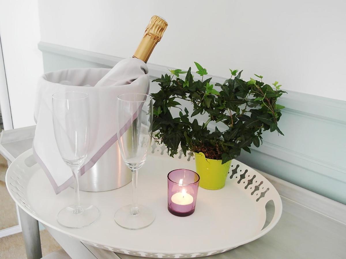 باريس Chambre D Hote : Louvre Elegant Apt Suite المظهر الخارجي الصورة